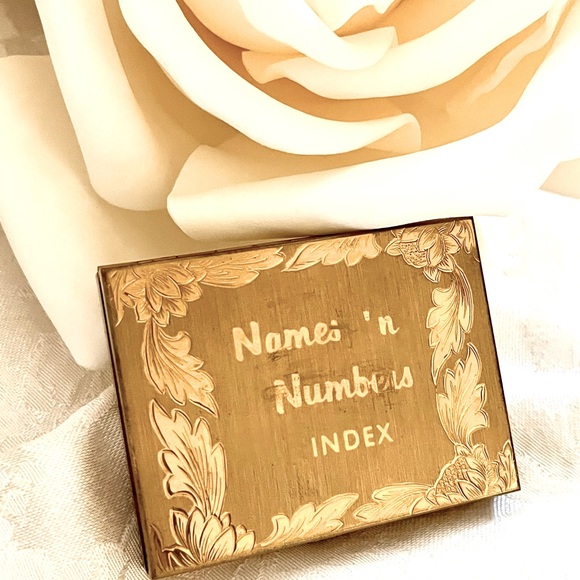 Vintage Names n’ Numbers Index Address Compact - Picture 1 of 6